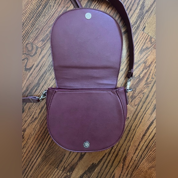 Imoshion purple crossbody bag - Picture 8 of 10